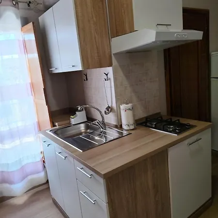 Apartmán Monolocale Al Secondo Piano Con Cucina E Terrazzino Palazzo San Gervasio