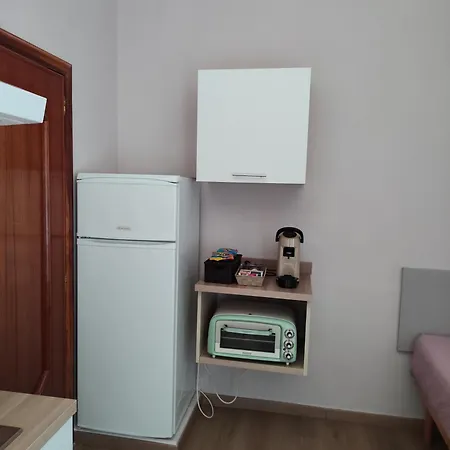 Apartmán Monolocale Al Secondo Piano Con Cucina E Terrazzino *