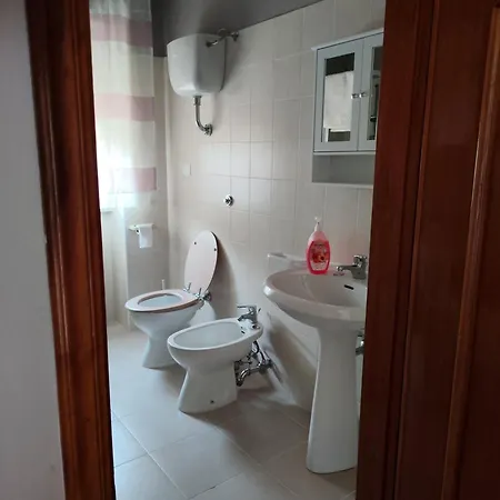 Monolocale Al Secondo Piano Con Cucina E Terrazzino Palazzo San Gervasio